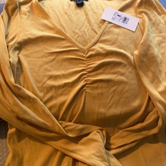 Yellow long sleeve top - Picture 2 of 2